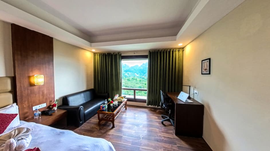 Deluxe room interior at Hotel Sparrow